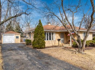 3606 Falcon Ct N, Rolling Meadows, IL 60008