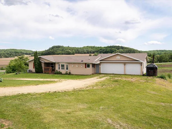 8509 Agate AVENUE, Sparta, WI 54656