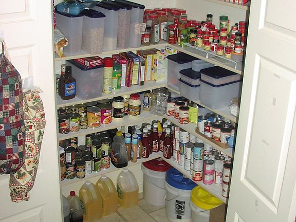 Walk-in Pantry