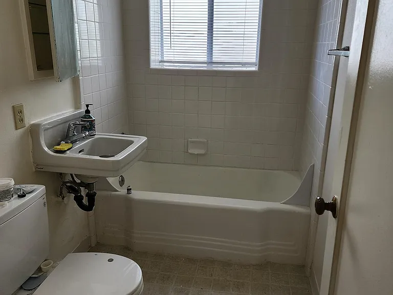 217 Laurel Pl #2 — Photo 5
