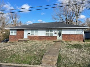 Hampton Dr, Martin, TN 38237
