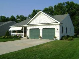 202 Gaunt Dr, Mickleton, NJ 08056