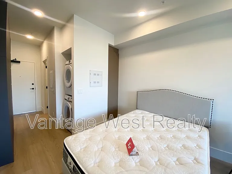 720 Klo Rd #503 — Photo 8