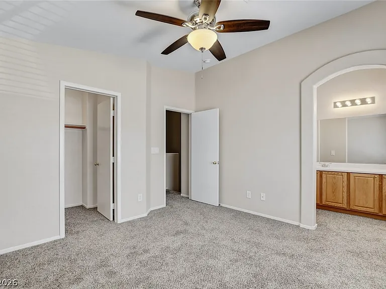 2576 Velez Valley Way — Photo 34
