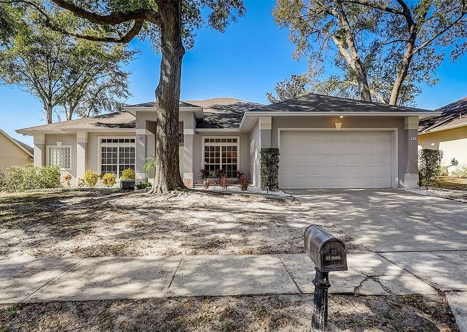 1st image of 441 DEER POINTE CIRCLE
