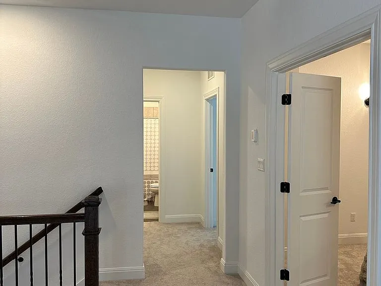 240 Canyoncrest Way — Photo 25