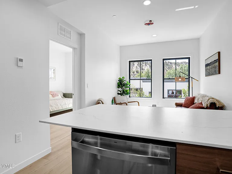 1200 Capitol St #201 — Photo 9