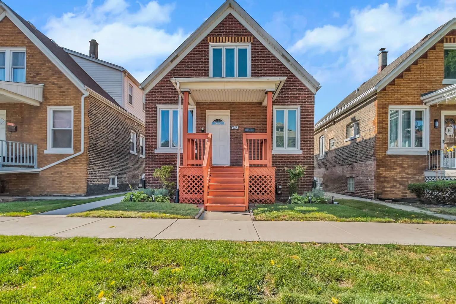 4952 S Tripp Ave photo 1