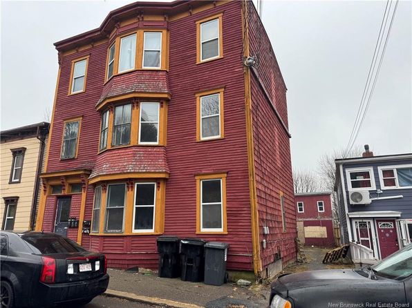 48 Kennedy St, Saint John, NB E2K 1C4