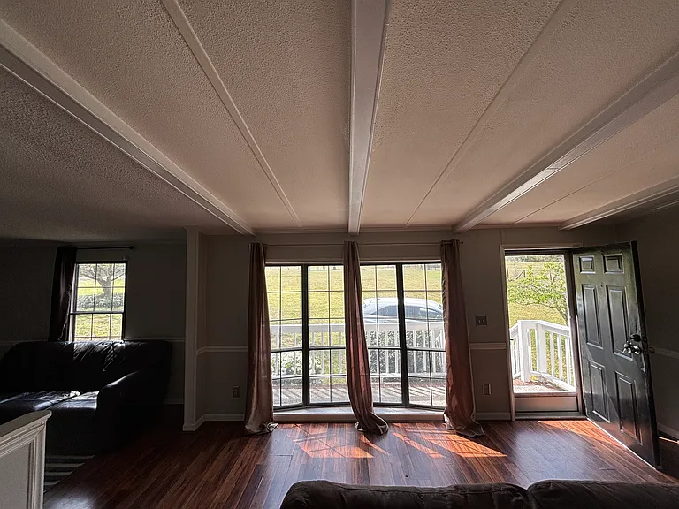 9521 Neils Branch Rd — Photo 3