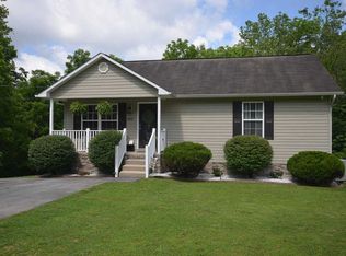 399 S Austin Springs Rd, Johnson City, TN 37601