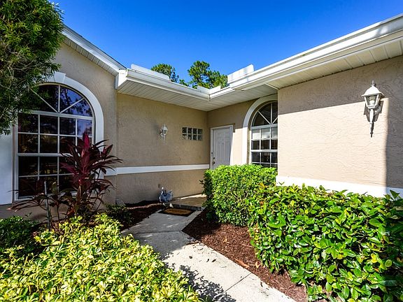 3rd image of 5128 Mahogany Run Ave