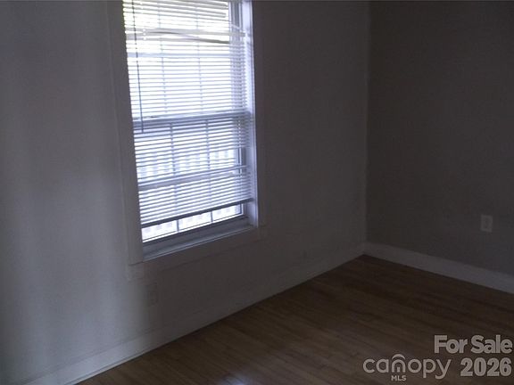 5th image of 8927 Meadow Vista Rd