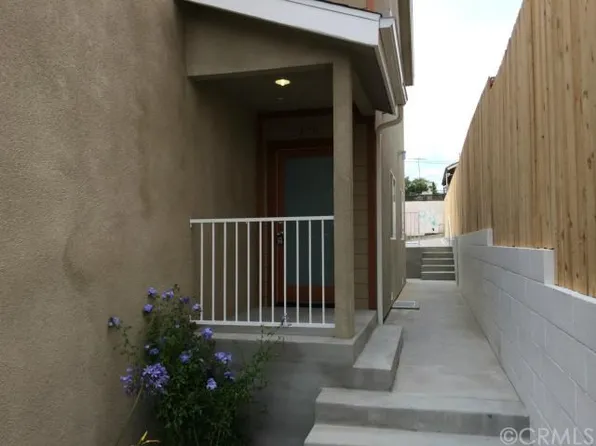 480 W 2nd St, San Pedro, CA 90731