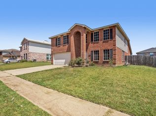935 Dunkirk Ln, Arlington, TX 76017