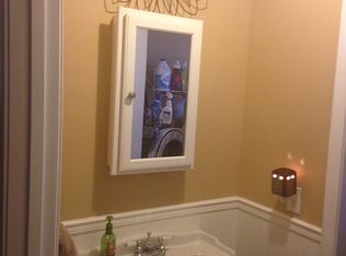 122 Saint James St, Sweetwater, TN 37874