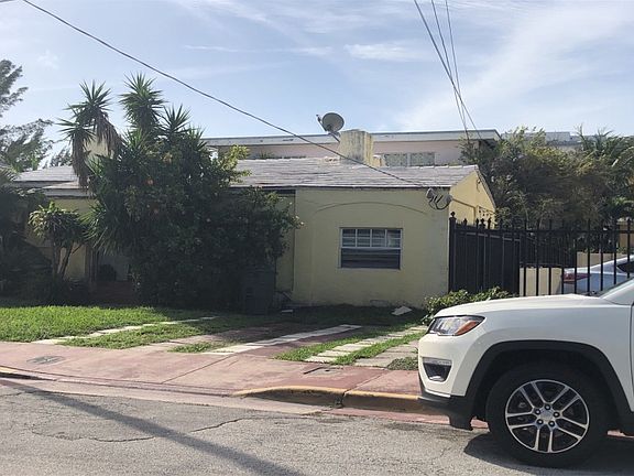 2nd image of 7800 Byron Ave