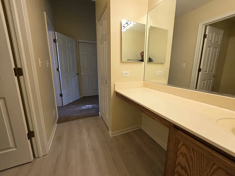 3045 Kentshire Cir — Photo 12