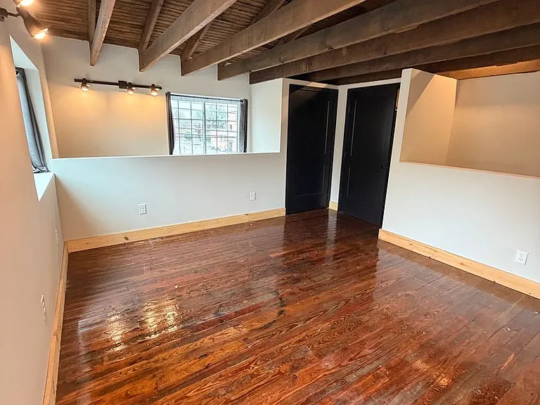 210 S Railroad St #101 — Photo 12