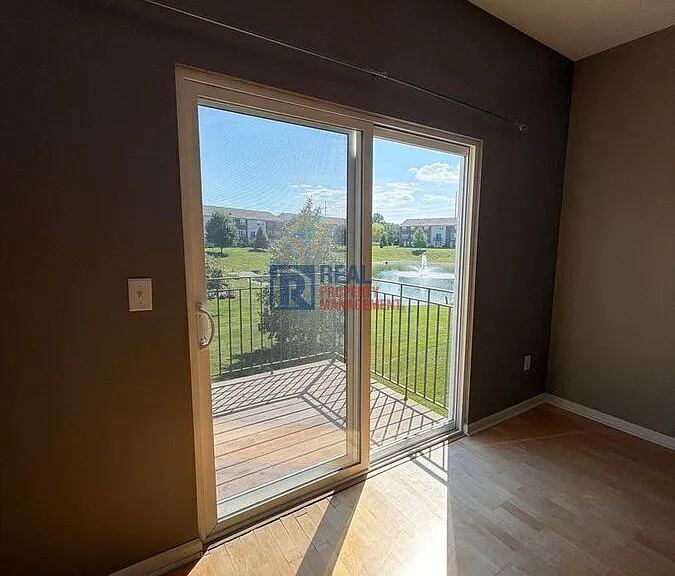 9476 Tahoe Dr — Photo 5