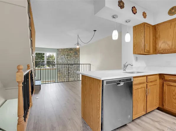 9320 W Ontario Drive, Littleton, CO 80128