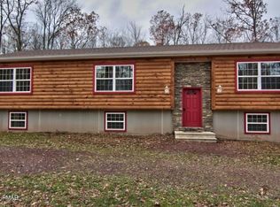 255 Hillary Dr W, Freeland, PA 18224