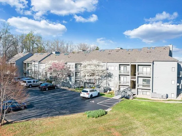 75 Woodbridge Cir #1114, Moneta, VA 24121