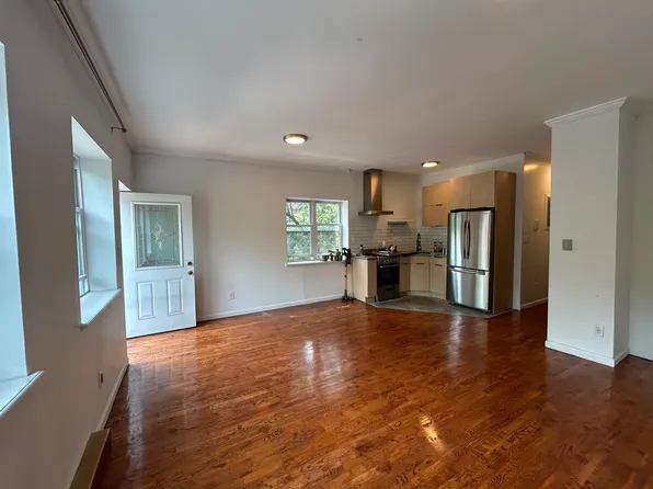 180 W 168th St Floor 3, Bronx, NY 10452