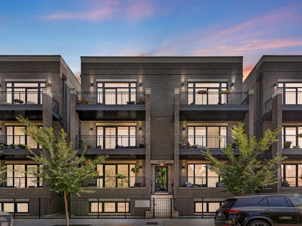819 N Paulina St #1N, Chicago, IL 60622