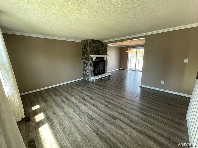 16 W Klein Rd — Photo 3