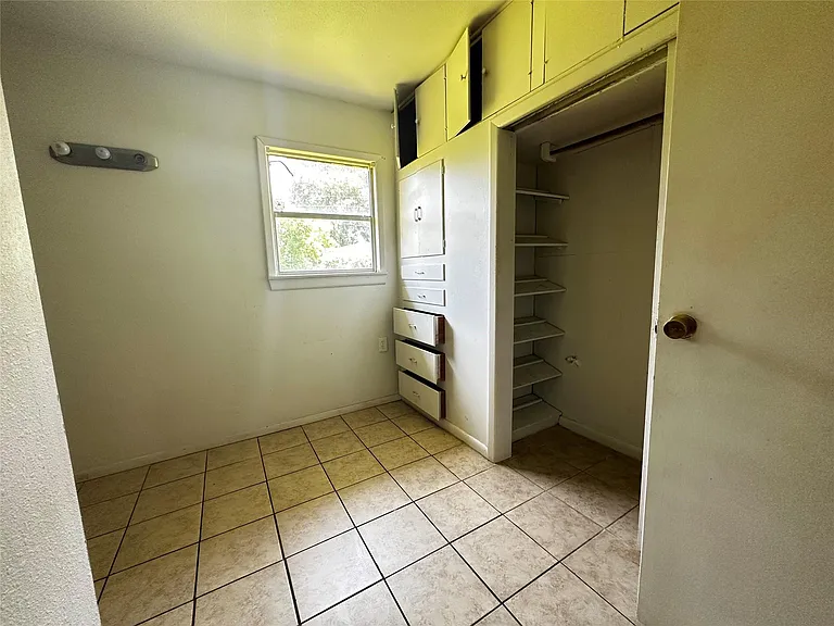 5210 Stuyvesant Ln — Photo 18