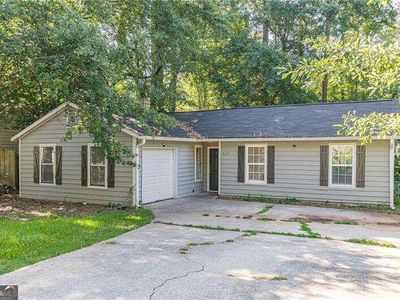 5175 Scarbrough Ln, Stone Mountain, GA, 30088