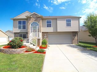 1610 Chloe Ln, Lincoln, NE 68512