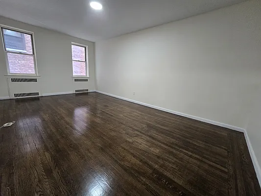 Rented by Voro Purple LLC | media 2