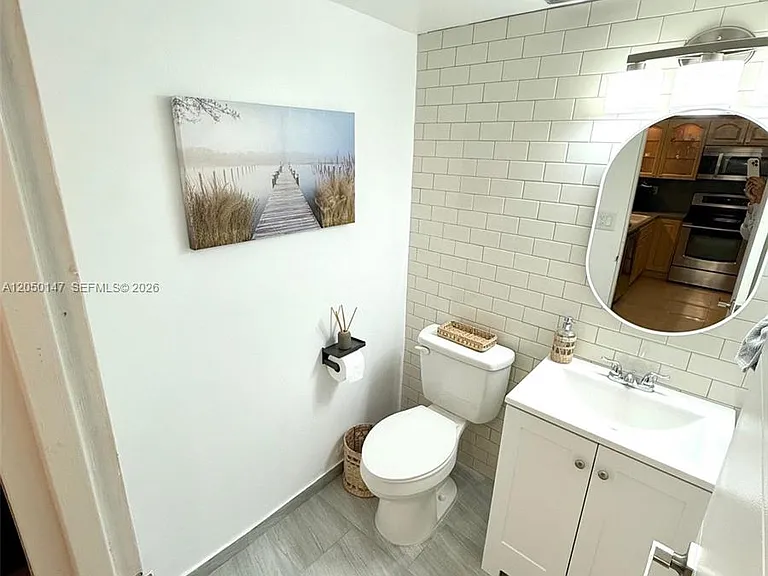 3725 S Ocean Dr #605 — Photo 6