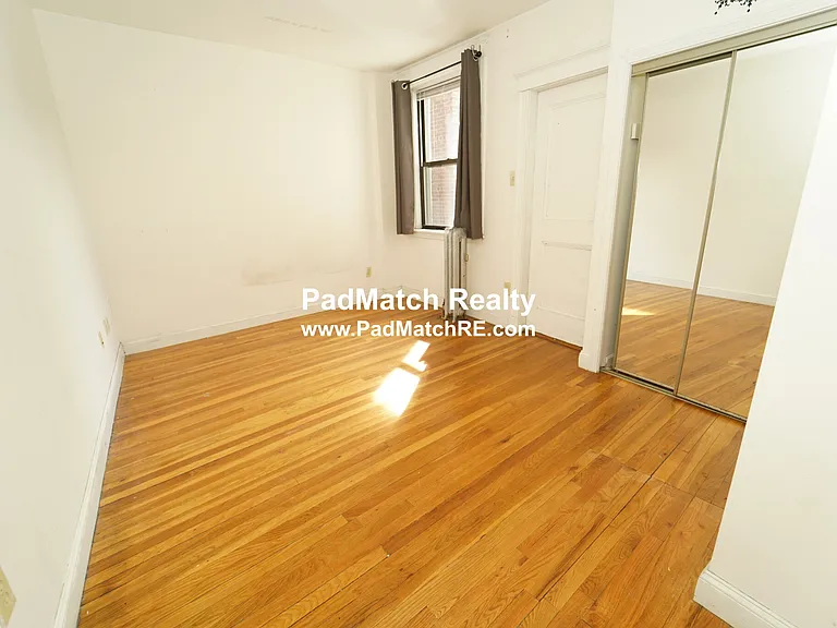 19 Egremont Rd #1 — Photo 8