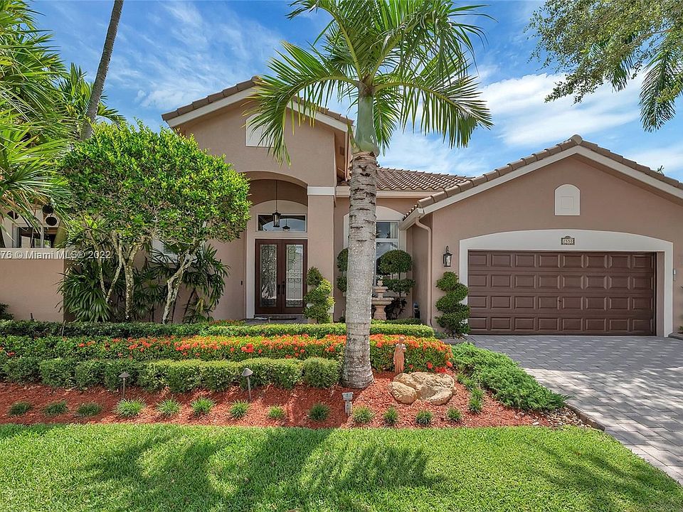 1st image of 2550 Jardin Ln
