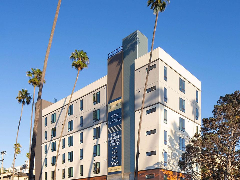 Building Photo 4