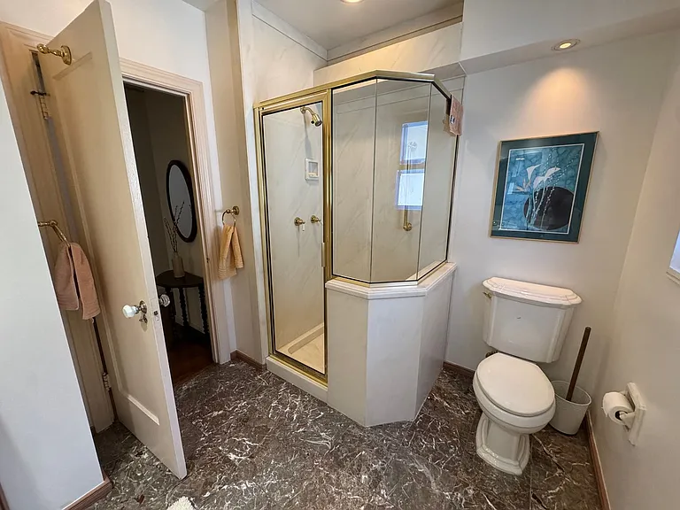 2856 Lincoln Ave — Photo 14