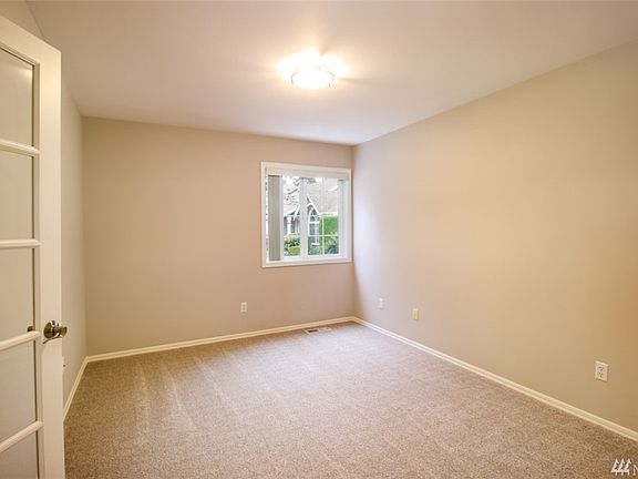 4th image of 8707 59th Ave SW