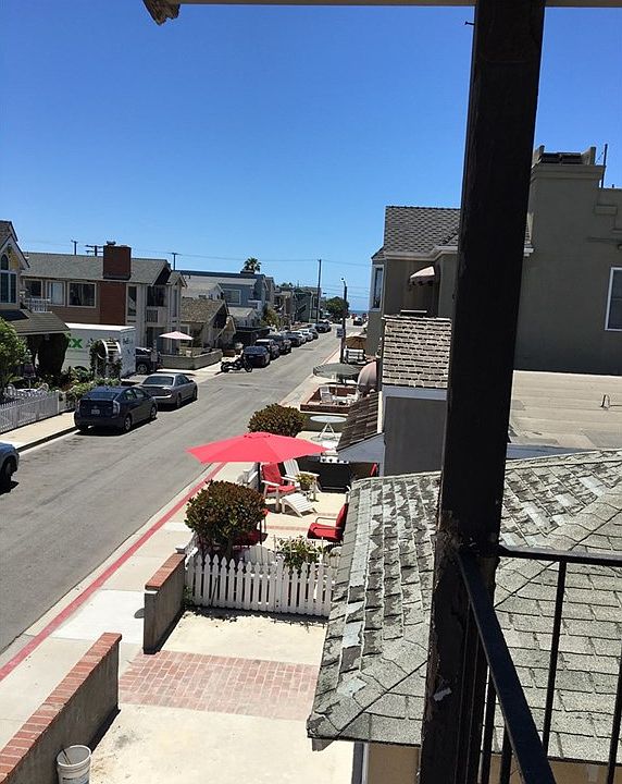 1st image of 309 33rd A & B St