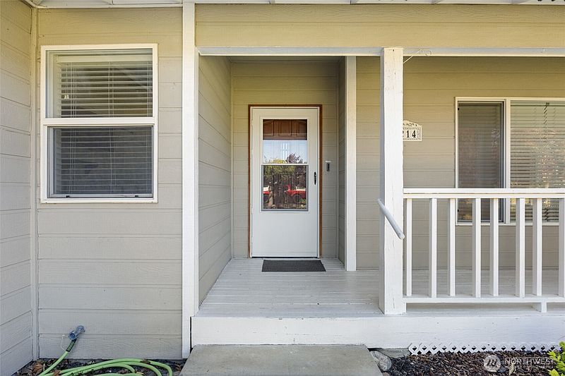 3rd image of 2214 S Belair Drive