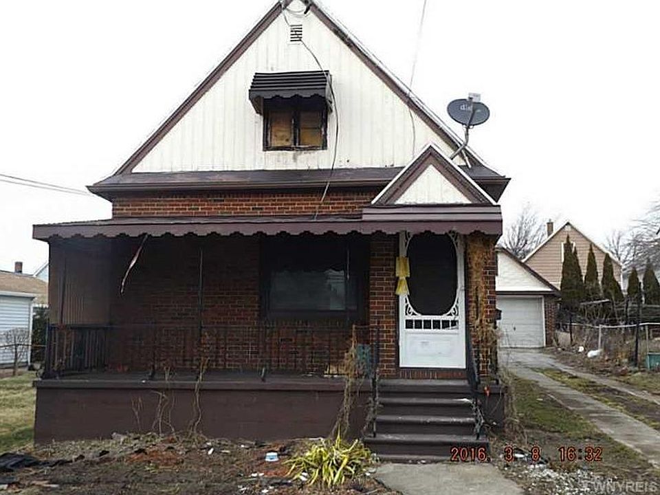1st image of 84 Edna Pl