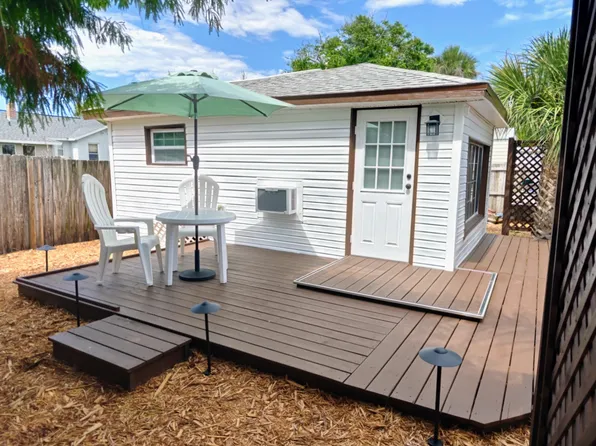 331 Woodland Ave, Daytona Beach, FL 32118