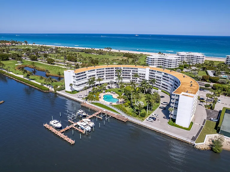 2505 S Ocean Blvd — Photo 31