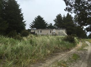 16917 M St, Long Beach, WA 98631