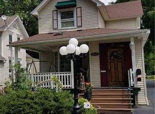 438 Pine St, Lockport, NY 14094