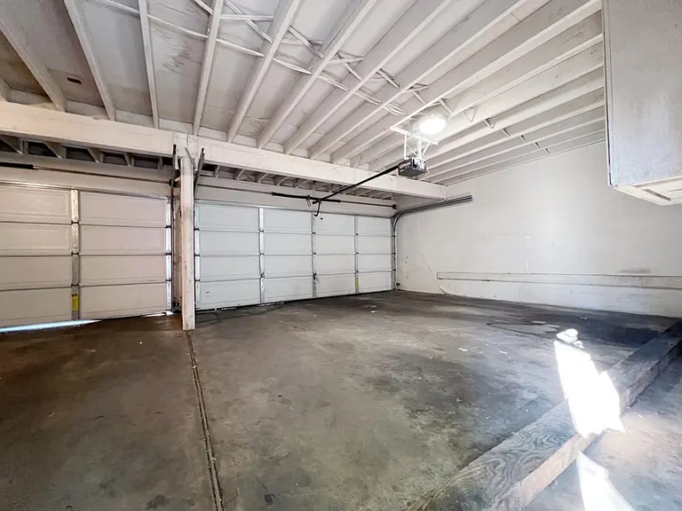 3rd St. Apartments — Photo 9