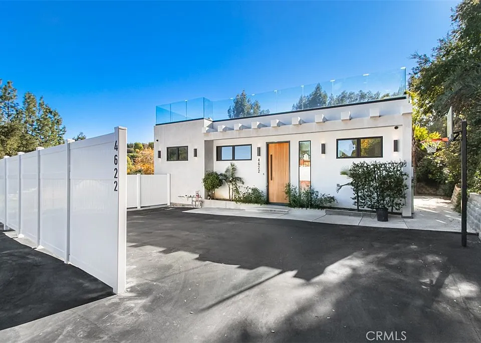 4622 Caritina Dr