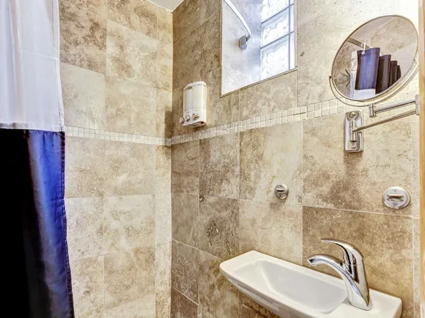 314 6th Street image 23 of 28